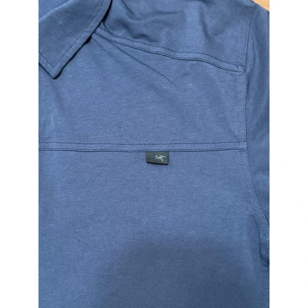 Arcteryx Captive SS Performance Polo Mens Navy Blue Outdoor Hiking Sz L